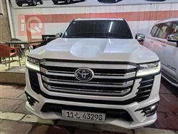 تۆیۆتا لاند کروزەر